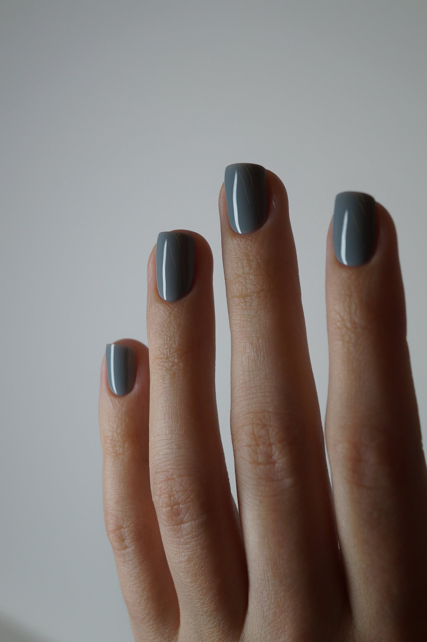 JZ NAILS GROUP — 005 FROWNING