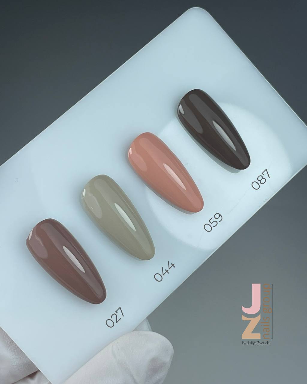 JZ NAILS GROUP — 027 CASHMERE